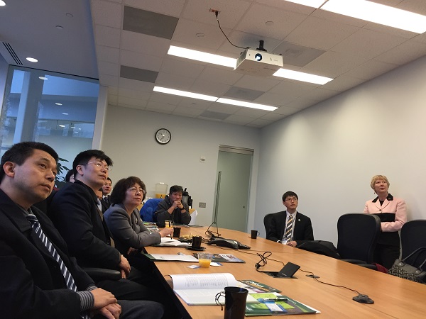 公司访问团赴GMU乔治梅森大学访问.JPG